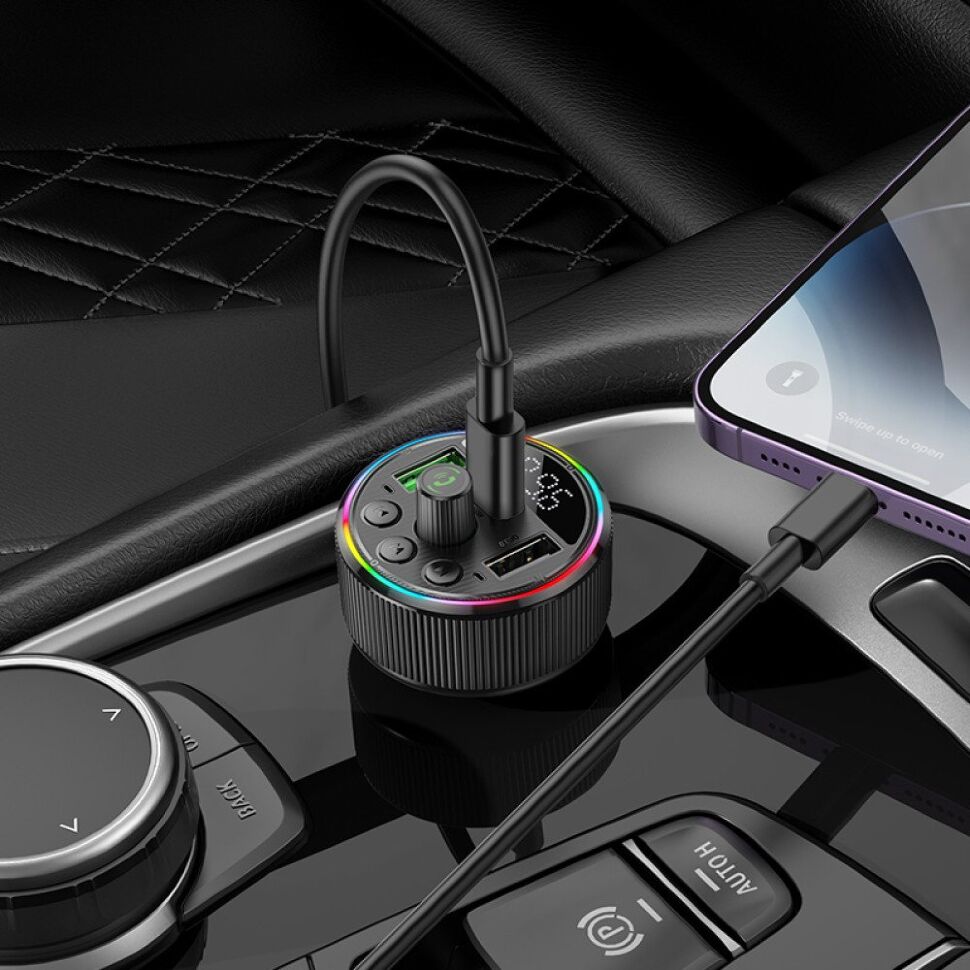 FM трансмітер HOCO E82 Guerrero Bluetooth з швидкою зарядкою USB-C PD 30W + 1USB QC3.0 18W з гучним зв'язком ЧОРНИЙ